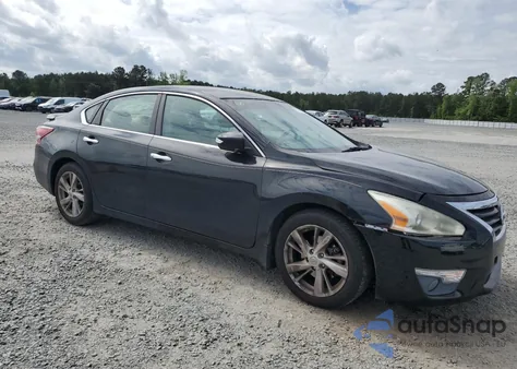 2013 Nissan Altima 2.5 из США, поврежденный, VIN 1N4AL3AP8DC193842